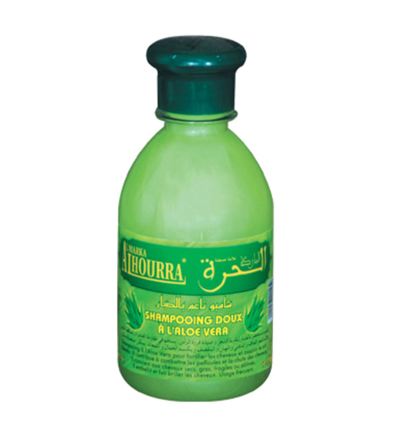 Shampoo with aloe vera oil