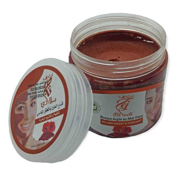 Aker Fassi clay mask